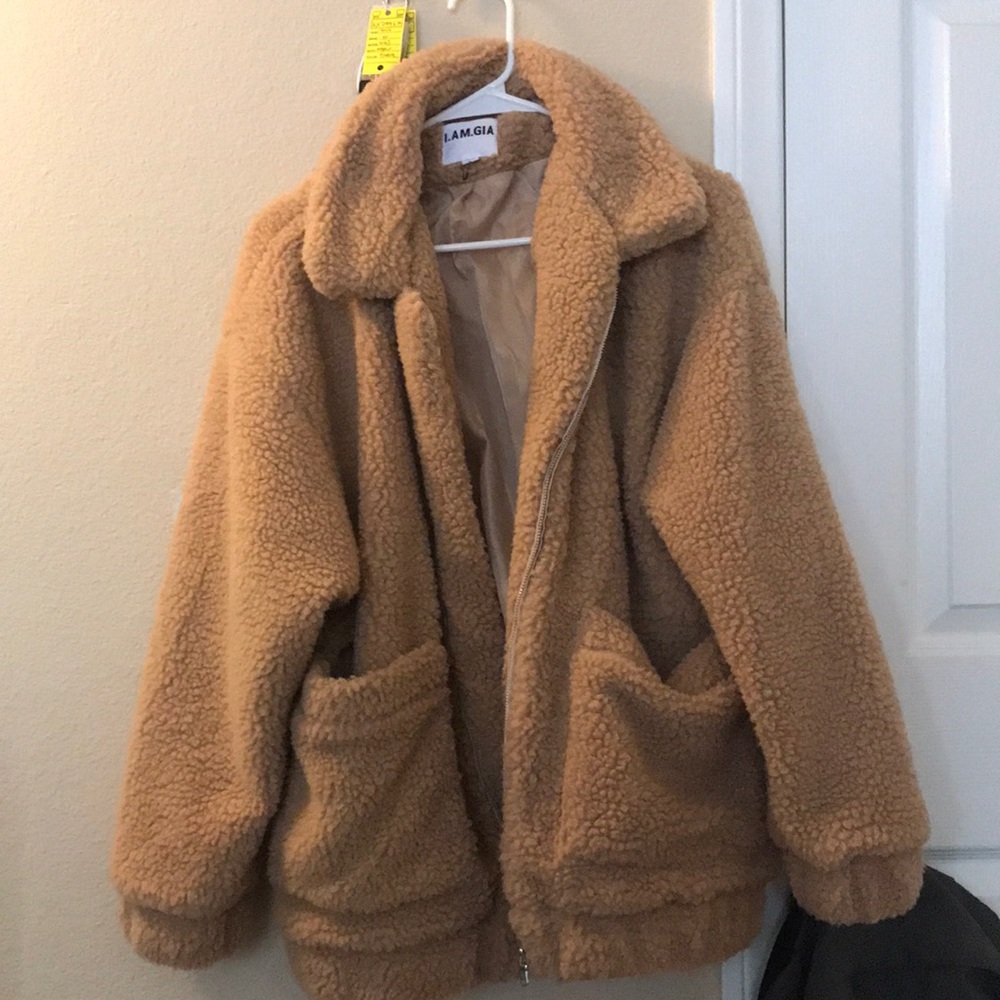 I’m GIA pixie coat